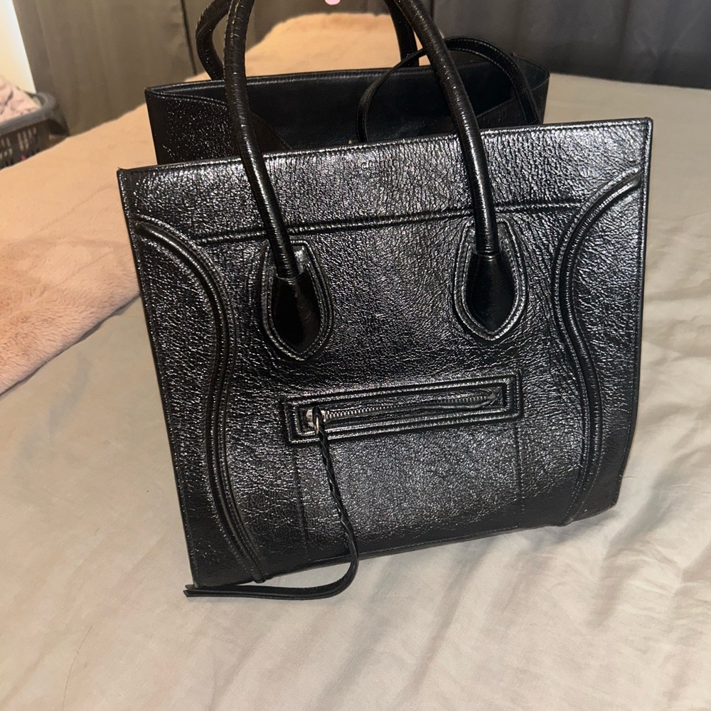Céline pre owned 200s black leather handbag - Picture 2 of 3